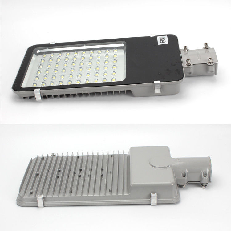 Instant Illumination Solar Pole Lights No Glare AC85-265V Input Voltage