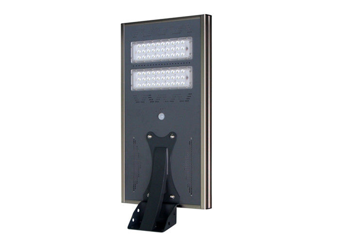 IP65 Intelligent Street Lighting Nti Corrosion Solar Powered Road Lights
